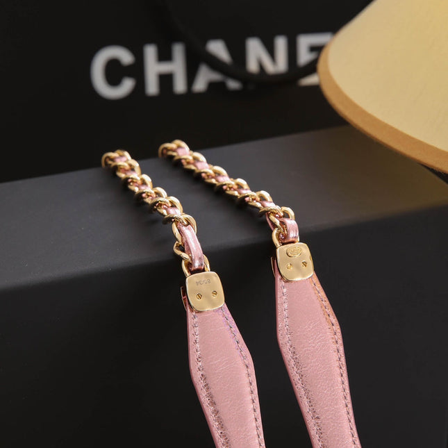 CC CHAIN BELT WITH GOLD HARDWARE AN LIGHT PINK CALFSKIN