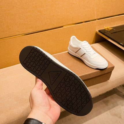PRA SNEAKER IN WHITE CALFSKIN AND MESH BREATHABLE FABRIC