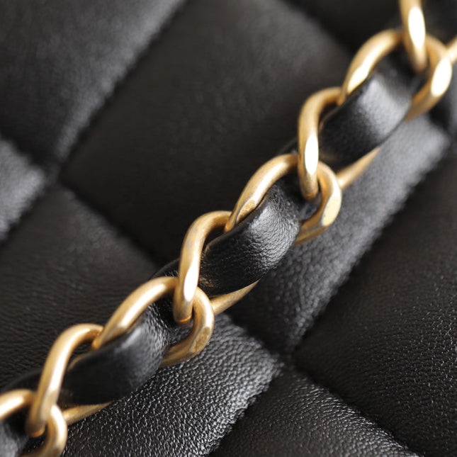 CHANEL 25S TOTE 30 CM IN BLACK LAMBSKIN WITH GOLD HARDWARE