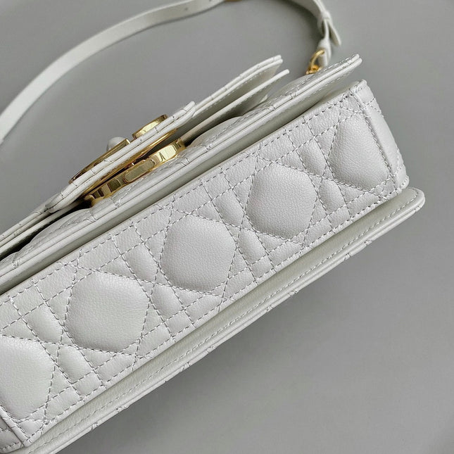 MINI JOLIE 22 BAG WHITE CALFSKIN
