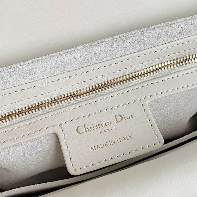 MINI JOLIE 22 BAG WHITE CALFSKIN