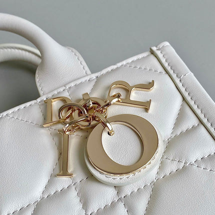 MINI BOOK TOTE 21 WHITE MACCROCANNAGE CALFSKIN