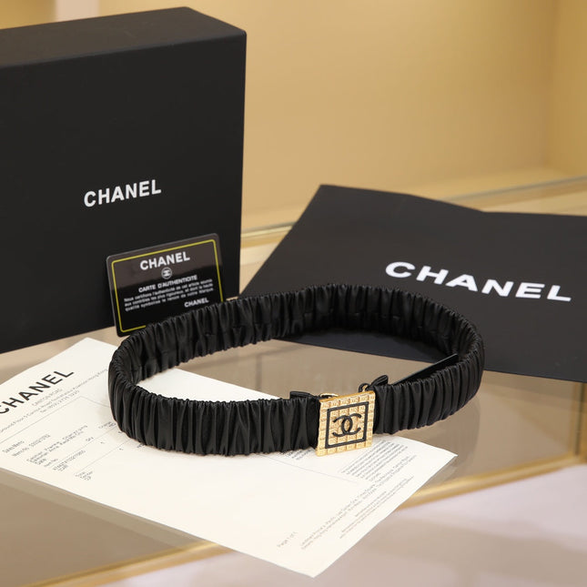 CC 30 MM SQUARE BUCKLE BELT IN BLACK CALFSKIN WITH GOLD MIX BLACK HARDWARE
