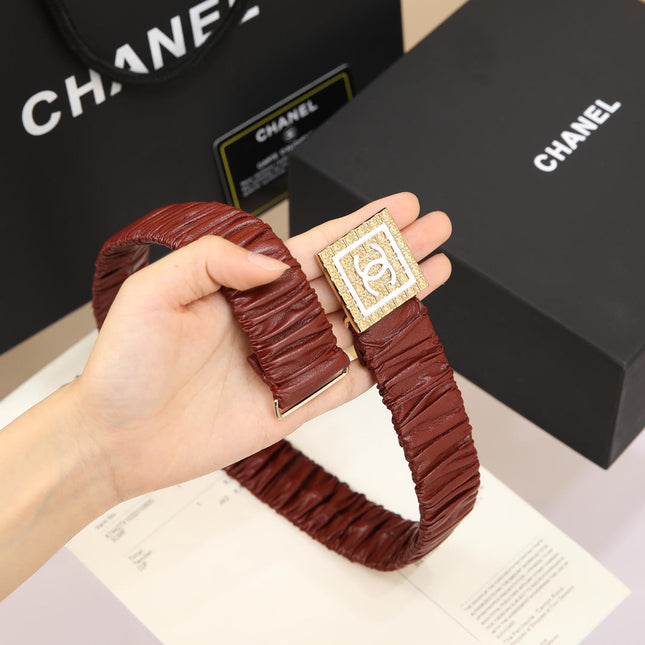CC 30 MM SQUARE BUCKLE BELT IN GARNET RED CALFSKIN WITH GOLD HARDWARE