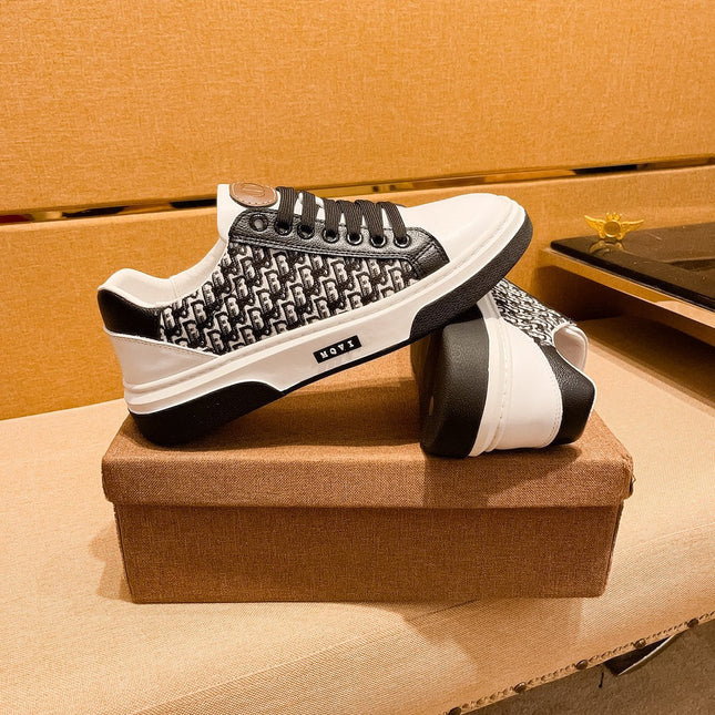 CD LOW TOP SNEAKER WHITE AND BLACK CALFSKIN