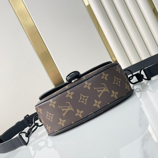 MONTSOURIS MESSENGER PM 20 IN BROWN MONOGRAM CANVAS