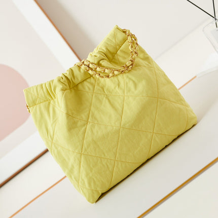 CC CLASSIC MEDIUM 37 BAG IN YELLOW CORN CANVAS