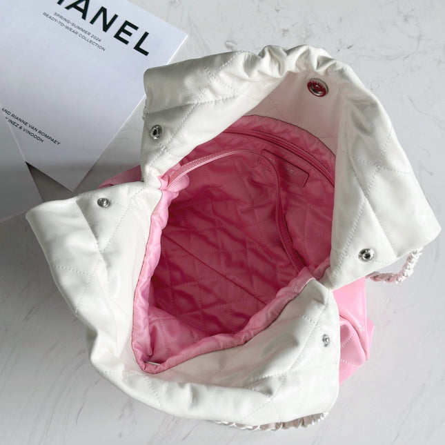 CHANEL 22 BAG 25S 37 CM IN PASTEL PINK MIX WHITE LAMBSKIN WITH WHITE HARDWARE