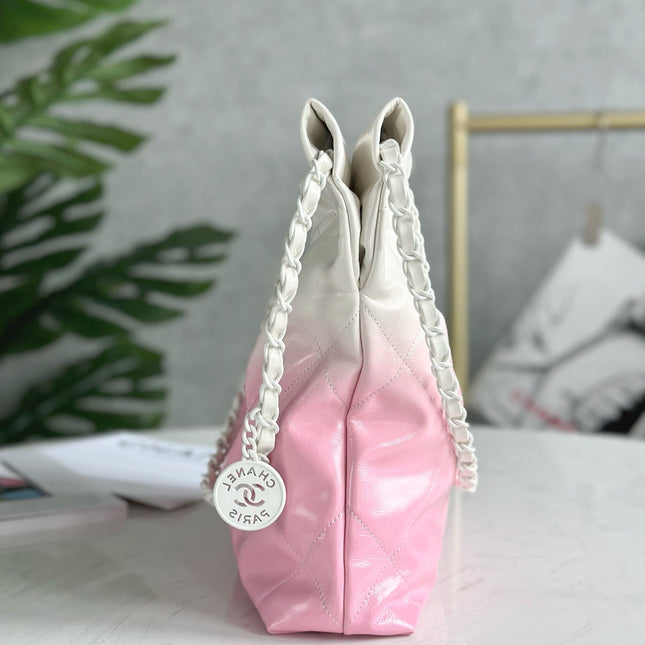 CHANEL 22 BAG 25S 37 CM IN PASTEL PINK MIX WHITE LAMBSKIN WITH WHITE HARDWARE