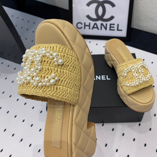 Double CC pearl platform sandals Sheepskin Fawn Yellow