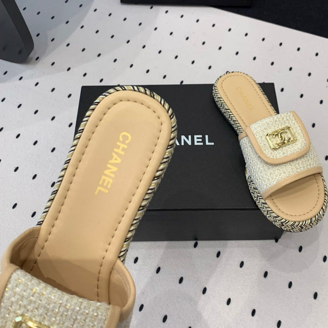 Double CC Women New Trendy Calfskin Slippers Beige Cream