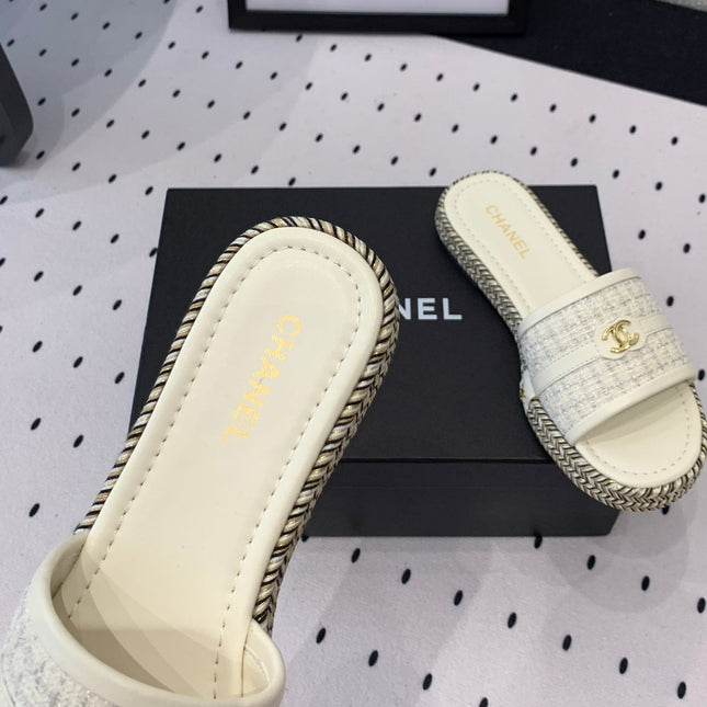 Double CC Women White Slippers Calfskin