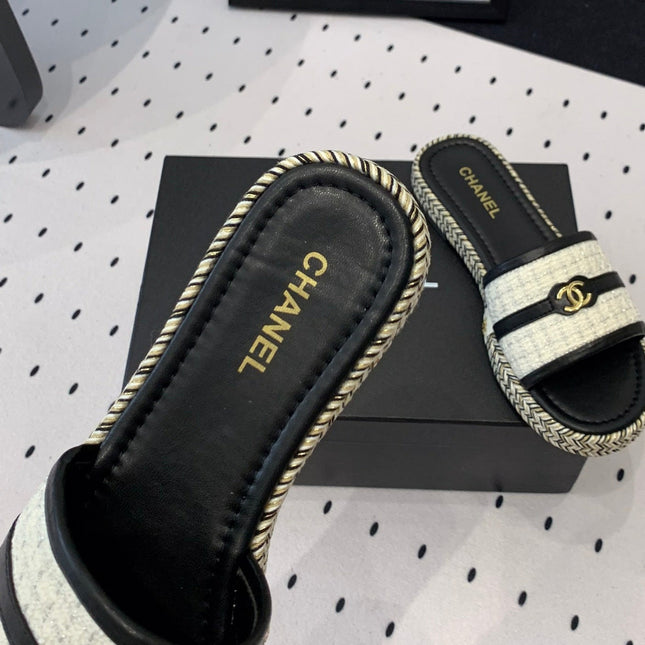 Double CC Women White Black Slippers Calfskin