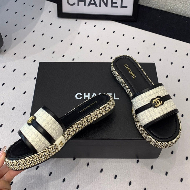 Double CC Women White Black Slippers Calfskin