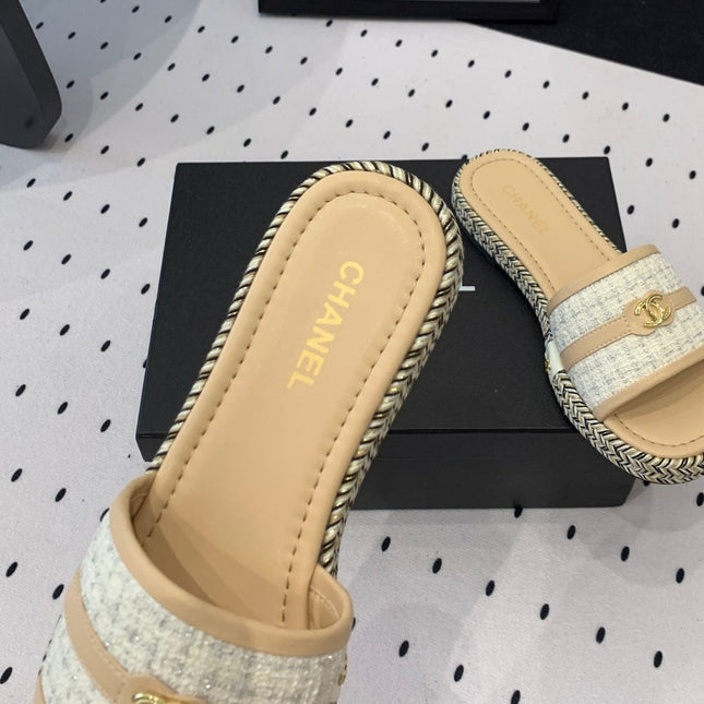 Double CC Women Beige Cream/ White Slippers Calfskin