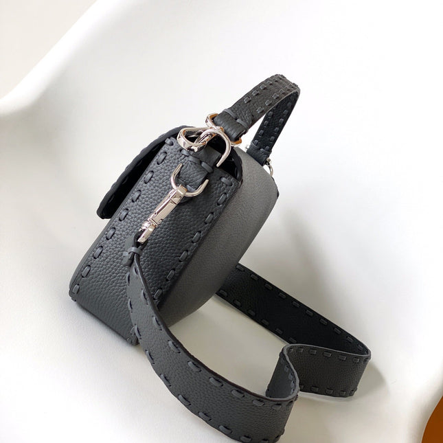 Fend Baguette 27 Bag Black Calfskin Shw