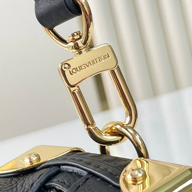 SIDE TRUNK MINI 18 IN BLACK CALFSKIN GOLD HARDWARE