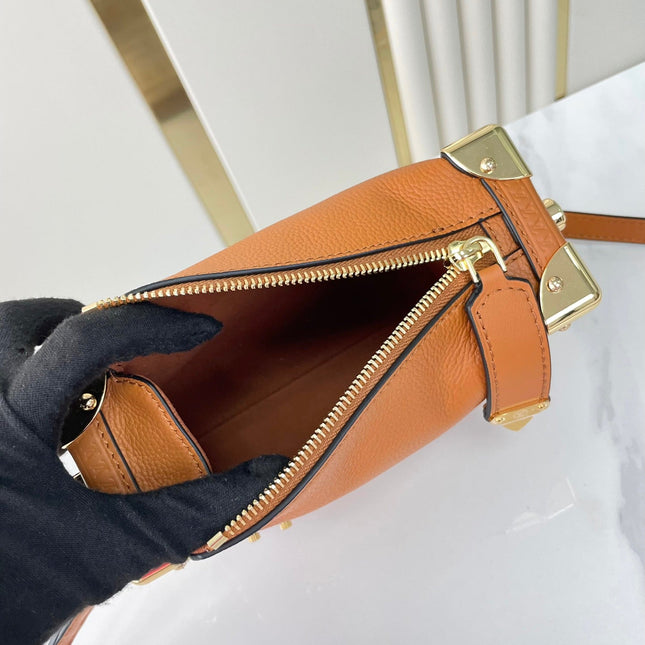 SIDE TRUNK MINI 18 IN ORANGE BROWN CALFSKIN GOLD HARDWARE