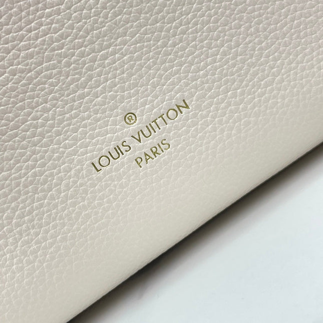 SIDE TRUNK MINI 18 IN WHITE CALFSKIN GOLD HARDWARE