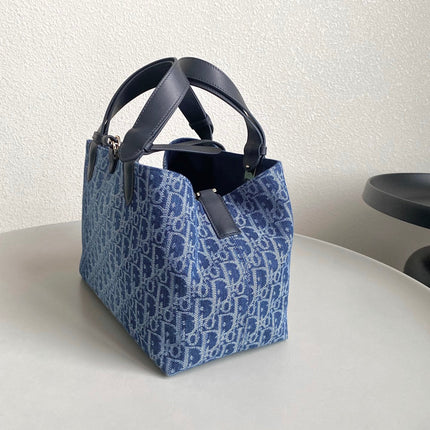 MEDIUM TOUJOURS 28 BLUE DENIM OBLIQUE JACQUARD