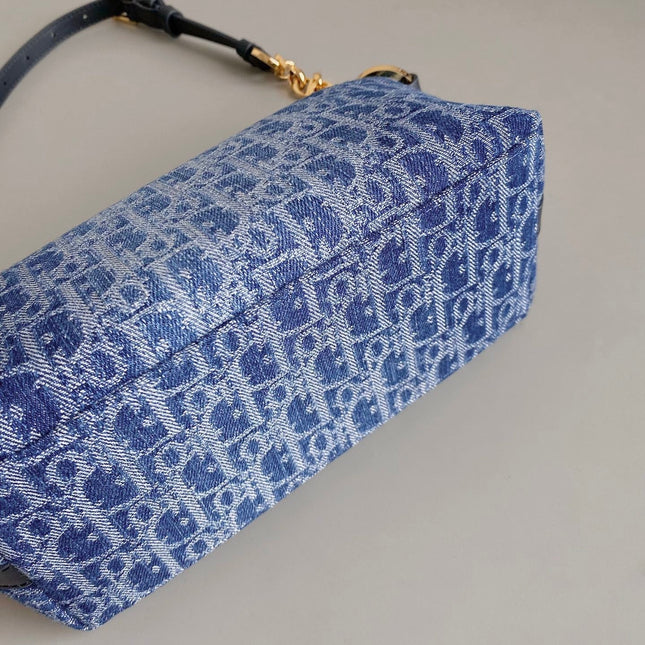 DIORSTAR 28 HOBO BAG WITH CHAIN BLUE DENIM OBLIQUE JACQUARD