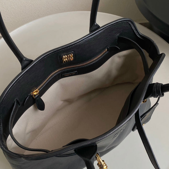 LARGE HANDBAG 40 IN BLACK CALFSKIN