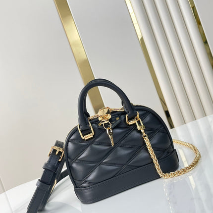 NANO ALMA 18 IN BLACK QUILTED LAMBSKIN GOLD HARDWARE