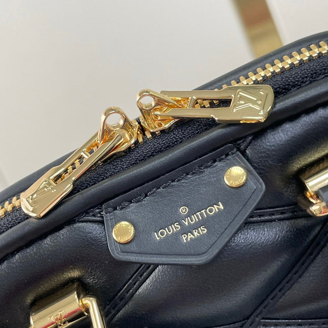 NANO ALMA 18 IN BLACK QUILTED LAMBSKIN GOLD HARDWARE