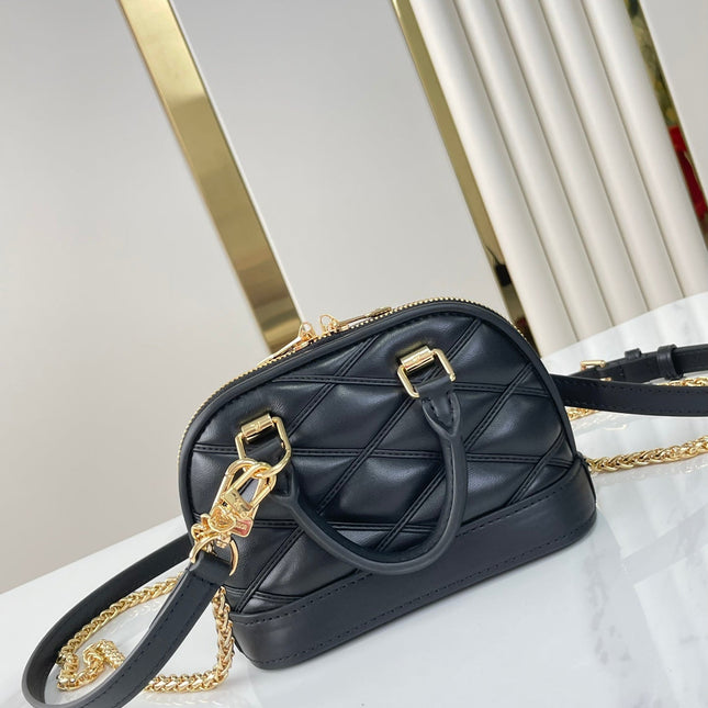 NANO ALMA 18 IN BLACK QUILTED LAMBSKIN GOLD HARDWARE