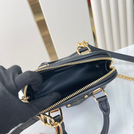 NANO ALMA 18 IN BLACK QUILTED LAMBSKIN GOLD HARDWARE