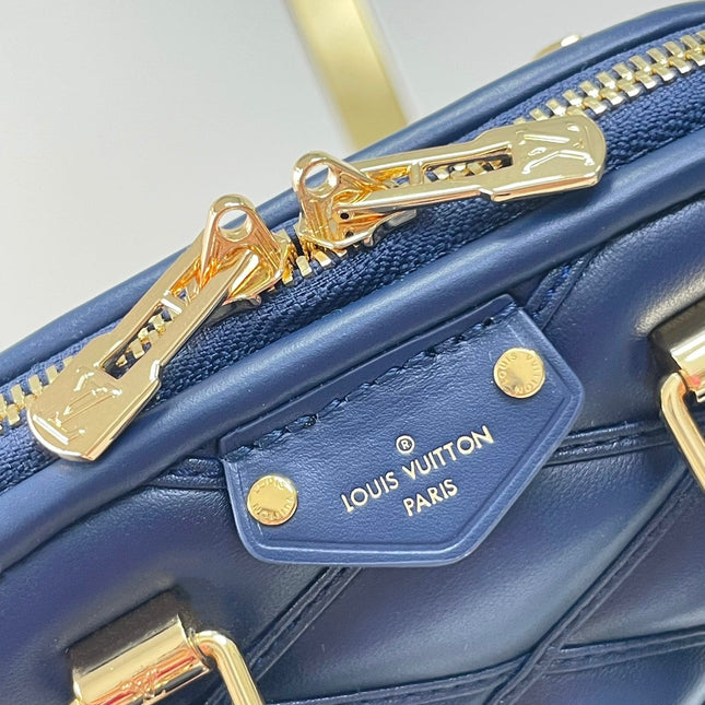 NANO ALMA 18 IN NAVY BLUE QUILTED LAMBSKIN GOLD HARDWARE