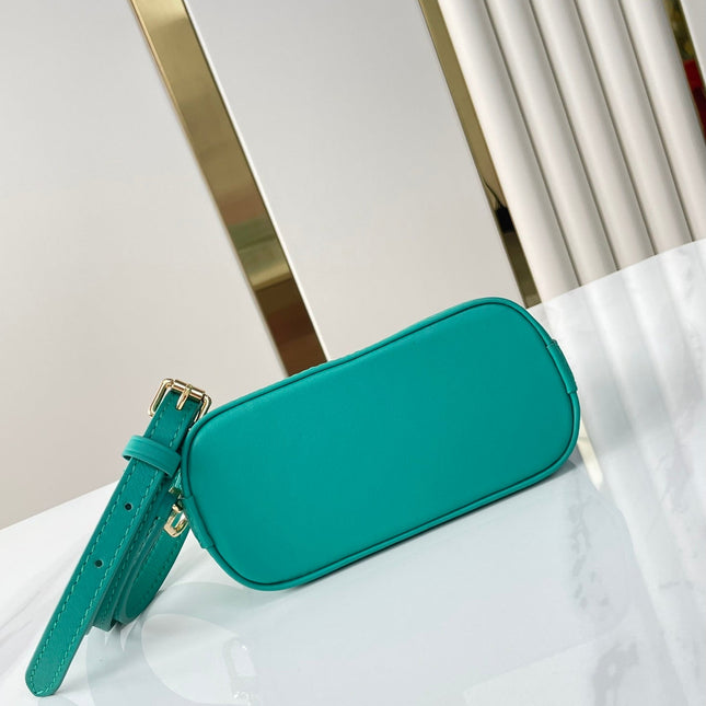 NANO ALMA 18 IN TURQUOISE QUILTED LAMBSKIN GOLD HARDWARE