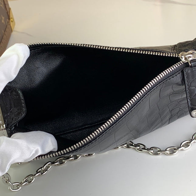 SLIM TRUNK 23 IN BLACK CROCODILE PATTERN CALFSKIN SILVER HARDWARE