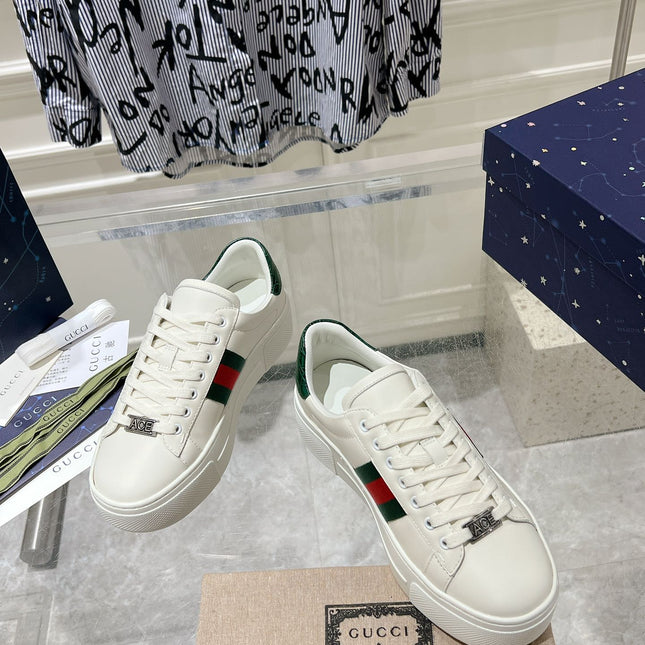 GG ACE 30 SUPREME TRAINER WHITE CALFSKIN