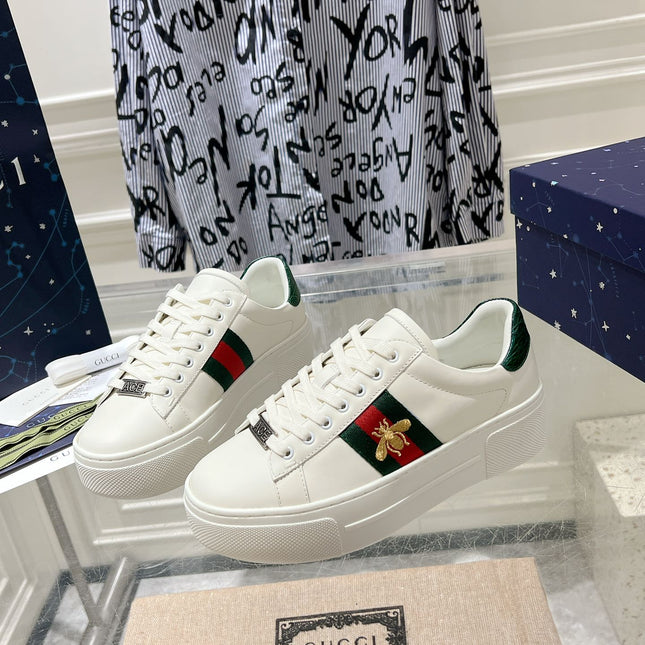 GG ACE 30 SUPREME TRAINER WHITE CALFSKIN