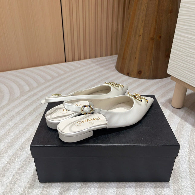 CC SLINGBACKS WHITE SATIN AND LAMBSKIN