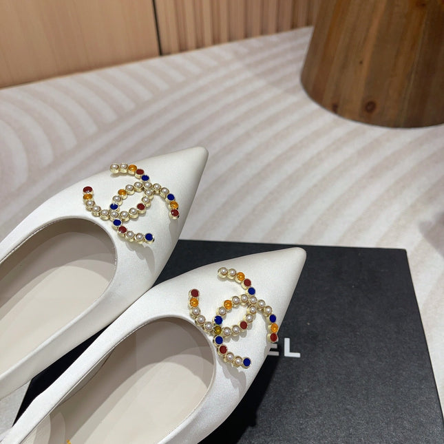 CC SLINGBACKS WHITE SATIN AND LAMBSKIN