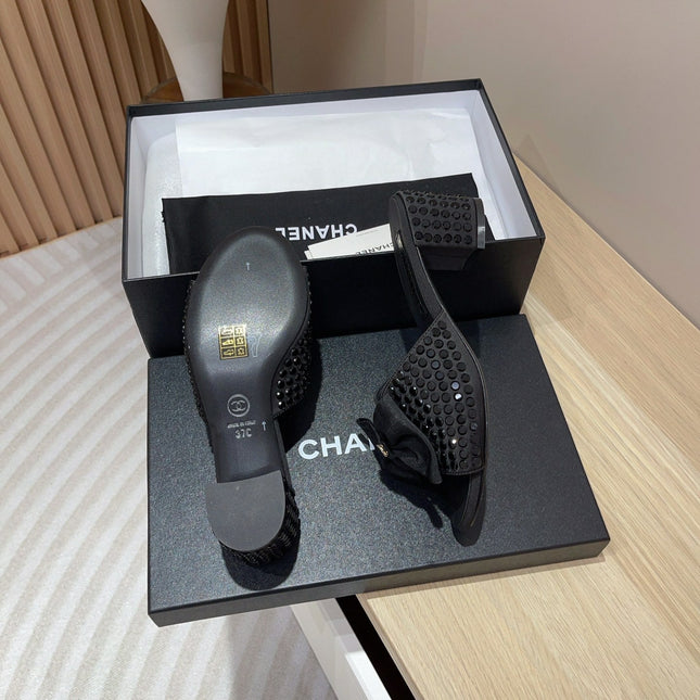 CC HIGH HEEL BLACK SATIN WITH RHINESTONES