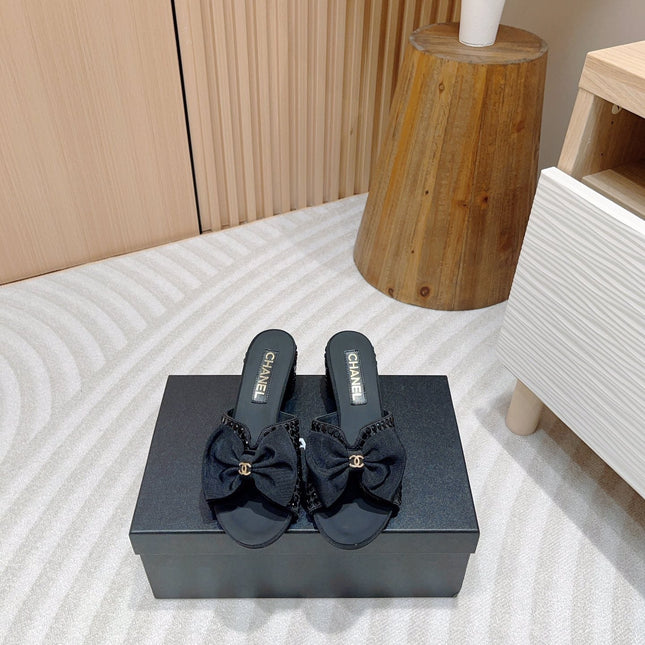 CC HIGH HEEL BLACK SATIN WITH RHINESTONES