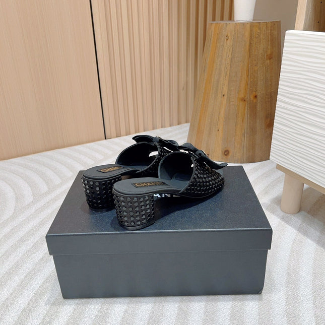 CC HIGH HEEL BLACK SATIN WITH RHINESTONES