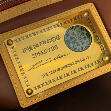 SPEEDY P9 BANDOULIÈRE 25 IN EMERALD GREEN MONOGRAM CALFSKIN