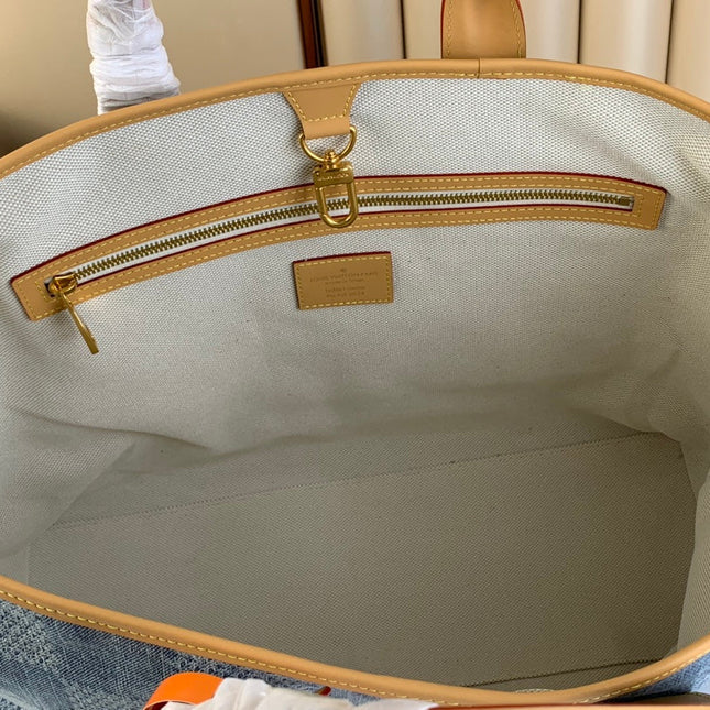 WEEKEND TOTE BAG 43 IN BLUE DAMIER DENIM 3D