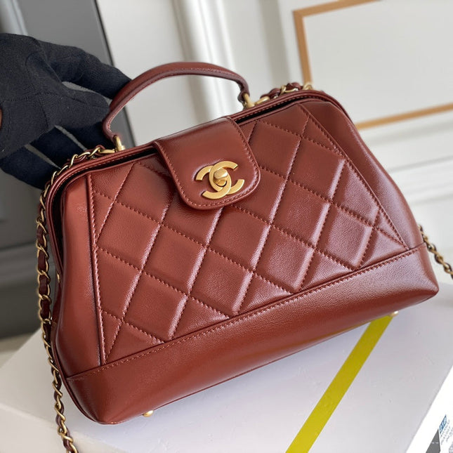 CC MEDIUM 23 BAG WITH HANDLE IN RED BROWN LAMBSKIN