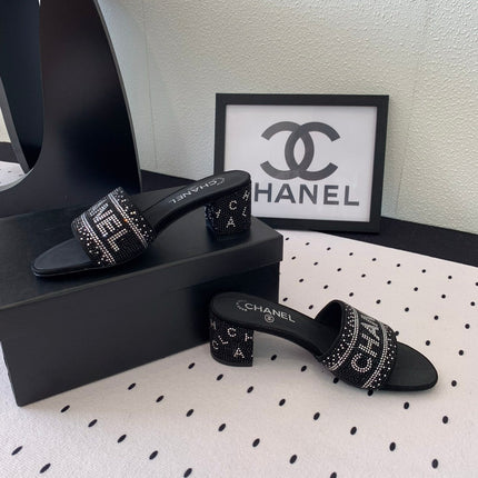 CC RHINESTONE LETTER HIGH HEELS BLACK AND WHITE LAMBSKIN