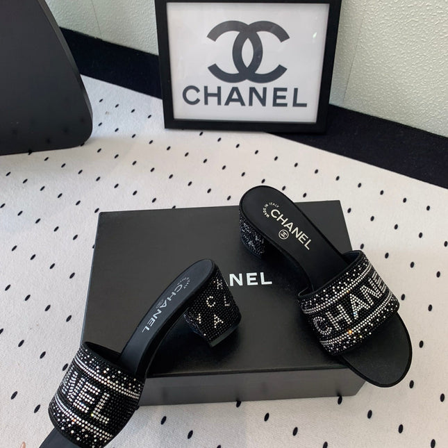 CC RHINESTONE LETTER HIGH HEELS BLACK AND WHITE LAMBSKIN