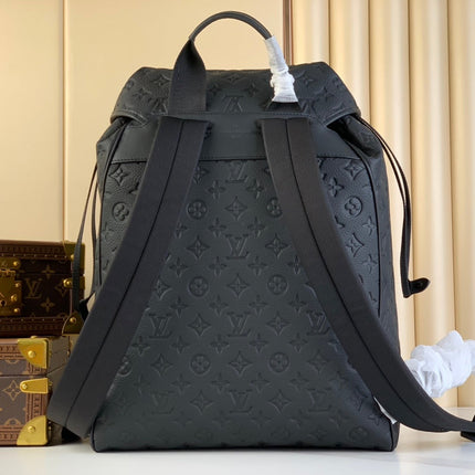 MONTSOURIS BACKPACK 40 IN BLACK MONOGRAM TAURILLON