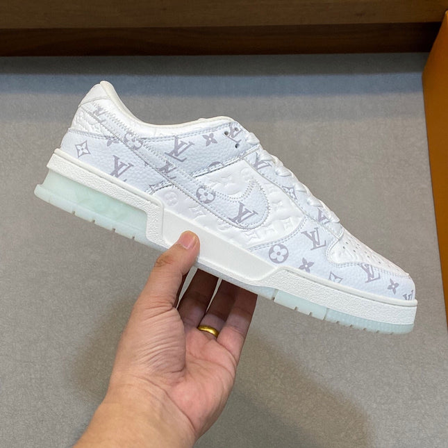 AIR TRAINER IN WHITE CALFKSIN