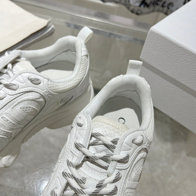 DIOR 25S CHRONO SNEAKER 45MM IN MESH WITH WHITE CALFSKIN