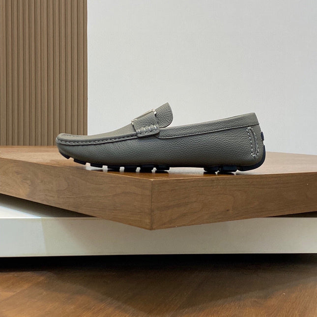 LV LOAFER IN SARDINE GREY WRINKLE CALFSKIN WITH SILVER LOGO