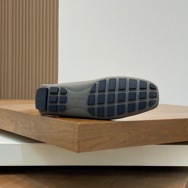 LV LOAFER IN SARDINE GREY WRINKLE CALFSKIN WITH SILVER LOGO